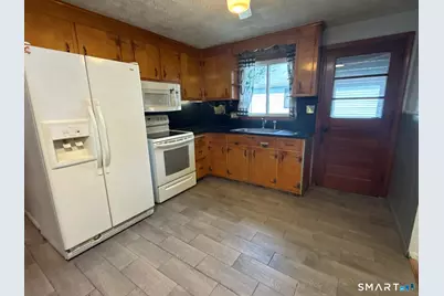 212 Lake Avenue, Bristol, CT 06010 - Photo 5