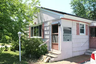 212 Lake Ave, Bristol, CT 06010 - Photo 1