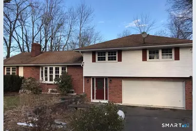 1040 Mountain Road, Bloomfield, CT 06002 - Photo 1