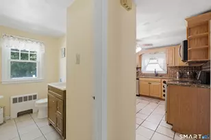 251 Buell St, New Britain, CT 06051 - Photo 33
