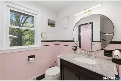 2597 Albany Avenue, West Hartford, CT 06117 - Photo 17