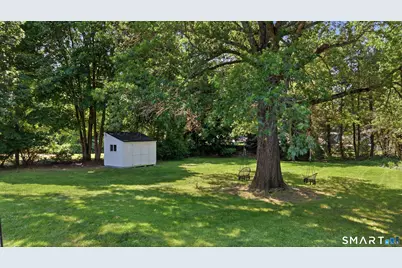 2597 Albany Avenue, West Hartford, CT 06117 - Photo 31