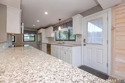 31 Prindle Avenue, Ansonia, CT 06401 - Photo 25