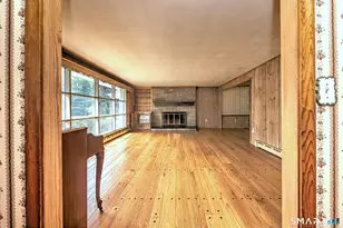 380 Still Hill Rd, Hamden, CT 06518 - Photo 3