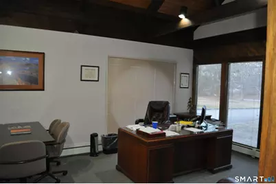 205 East High Street, East Hampton, CT 06424 - Photo 5