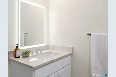 440 Heights Road #305, Darien, CT 06820 - Photo 11