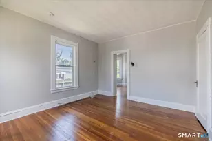 25 Westfield Ave, Bridgeport, CT 06606 - Photo 11