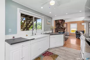 158 Shore Dr, Branford, CT 06405 - Photo 11