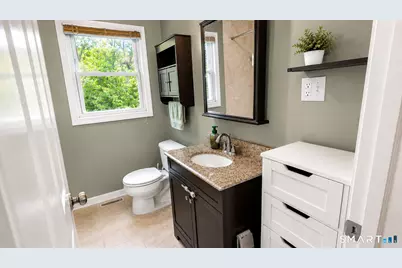 6 Sinclair Street, Windsor, CT 06095 - Photo 13