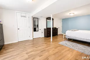 6 Sinclair St, Windsor, CT 06095 - Photo 9