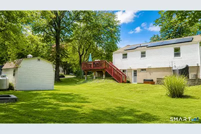 6 Sinclair Street, Windsor, CT 06095 - Photo 15