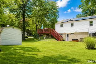 6 Sinclair St, Windsor, CT 06095 - Photo 15