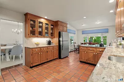 19 Vineyard Lane, Westport, CT 06880 - Photo 13