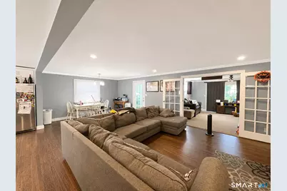 9 Stephen Street, Manchester, CT 06040 - Photo 5