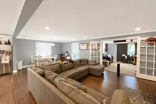 9 Stephen St, Manchester, CT 06040 - Photo 5