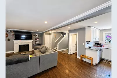 9 Stephen Street, Manchester, CT 06040 - Photo 11