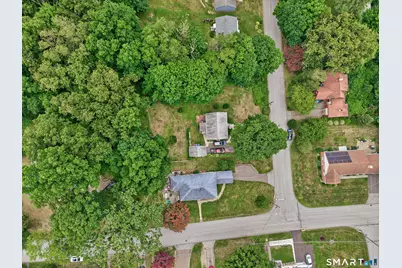 88 Tracy Street, Thomaston, CT 06787 - Photo 31