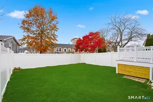 30 Gerard St, Milford, CT 06460 - Photo 37