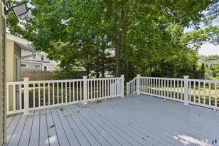 34 Lincoln St, North Haven, CT 06473 - Photo 3