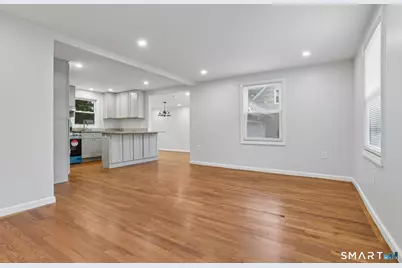 34 Lincoln Street, North Haven, CT 06473 - Photo 5