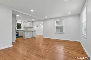 34 Lincoln St, North Haven, CT 06473 - Photo 5