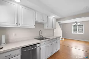 190 Westminster St, Hamden, CT 06518 - Photo 13