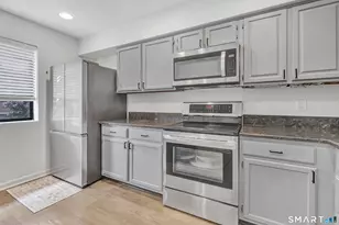 115 Fillow St, Norwalk, CT 06850 - Photo 15