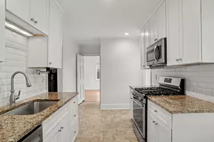 38 W Morgan Ave, Fairfield, CT 06824 - Photo 17
