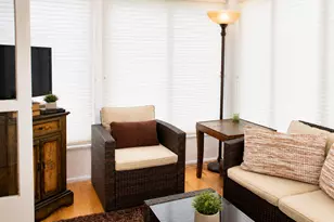 87 Van Buren Ave, West Hartford, CT 06107 - Photo 9