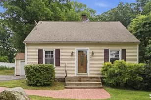 84 Lakeview Ave, Cheshire, CT 06410 - Photo 1