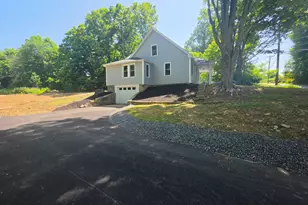 277 Old Colony Rd, Eastford, CT 06242 - Photo 3