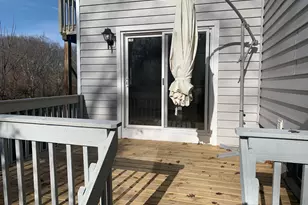 434 Thoreau St, Branford, CT 06405 - Photo 7