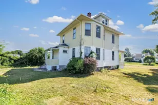 295 Washington Pkwy, Stratford, CT 06615 - Photo 9