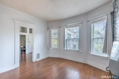 639 Laurel Avenue, Bridgeport, CT 06605 - Photo 17