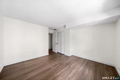 136 Maple Avenue #B, Hartford, CT 06114 - Photo 17