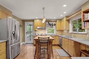 46 Valleywood Rd, Greenwich, CT 06807 - Photo 9