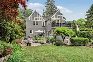 46 Valleywood Rd, Greenwich, CT 06807 - Photo 29
