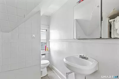 32-34 Park Terrace, Bridgeport, CT 06604 - Photo 25