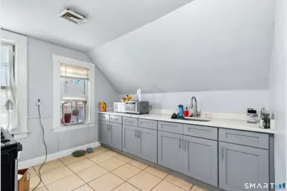 32-34 Park Terrace, Bridgeport, CT 06604 - Photo 21