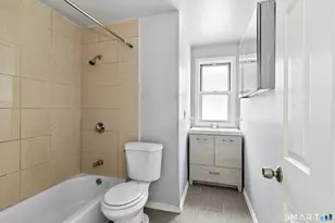 32-34 Park Terrace, Bridgeport, CT 06604 - Photo 19