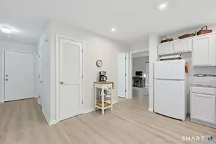 310 Boston Post Rd, Waterford, CT 06385 - Photo 5
