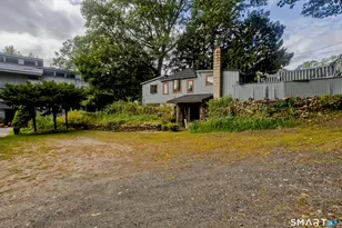 371 Lakeview Dr, Suffield, CT 06093 - Photo 17