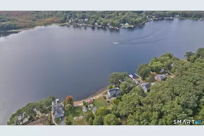 371 Lakeview Drive, Suffield, CT 06093 - Photo 7