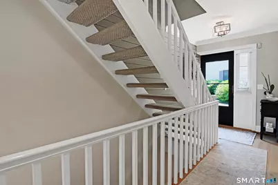 202 Soundview Avenue #14, Stamford, CT 06902 - Photo 5