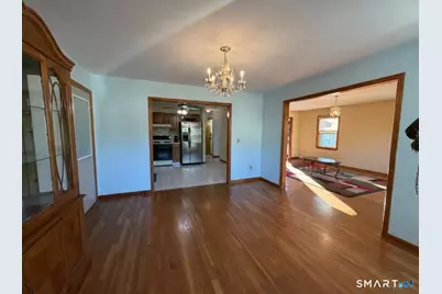 50 Lincoln Avenue #1 A Front, Danbury, CT 06810 - Photo 5