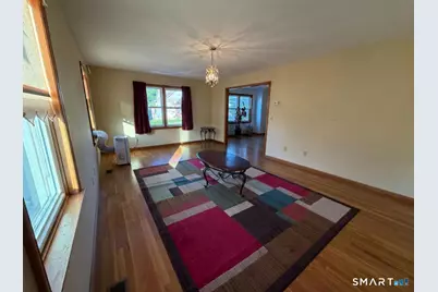 50 Lincoln Avenue #1 A Front, Danbury, CT 06810 - Photo 3