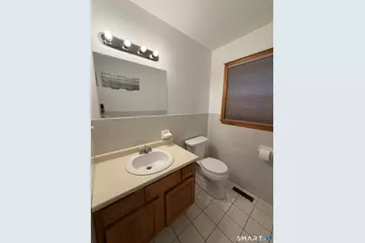 50 Lincoln Avenue #1 A Front, Danbury, CT 06810 - Photo 11