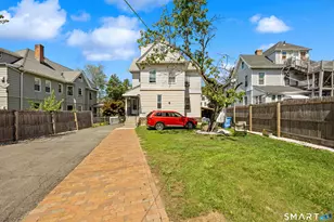 37 Preston St, Hartford, CT 06114 - Photo 29