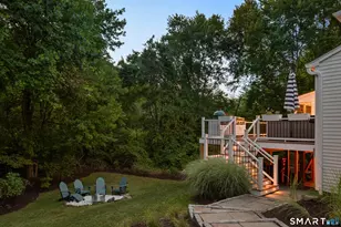 1680 Cross Hwy, Fairfield, CT 06824 - Photo 21