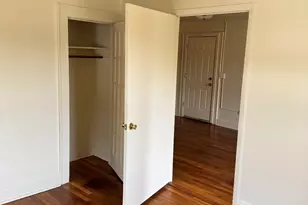 17 Duncanson St, Stamford, CT 06905 - Photo 9